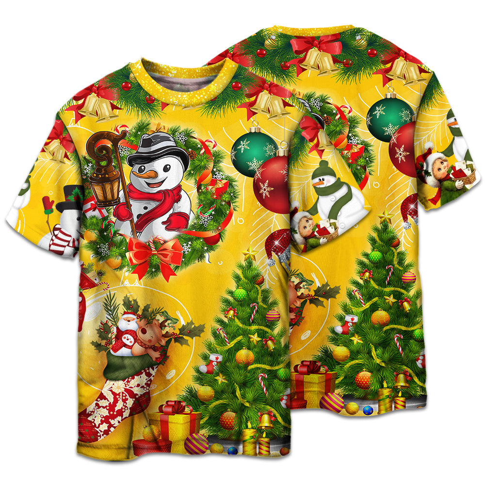 T-shirt / S Christmas Funny Snowman Happy Christmas Tree Yellow Light - Pajamas Short Sleeve - Owls Matrix LTD