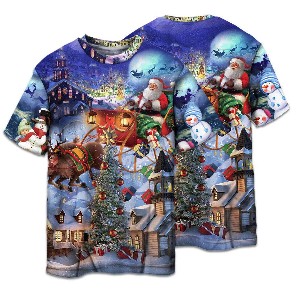 T-shirt / S Christmas Rudolph Santa Claus Reindeer Gift Light Art Style - Pajamas Short Sleeve - Owls Matrix LTD