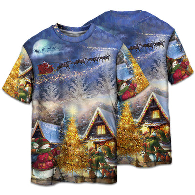 T-shirt / S Christmas Santa Claus Reindeer Snowman Family In Love Gift Light Art Style - Pajamas Short Sleeve - Owls Matrix LTD